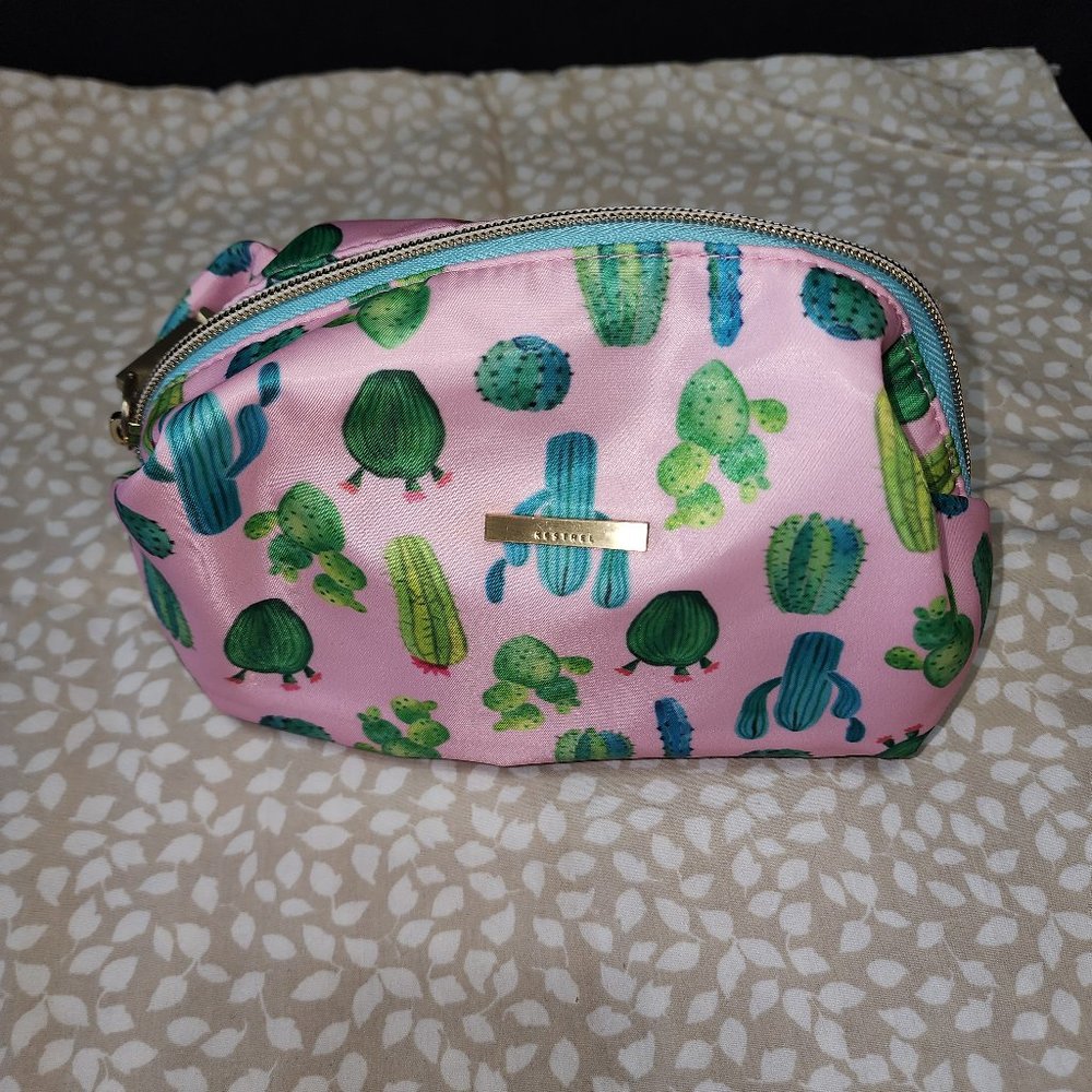 Kestrel Cosmetic Bag